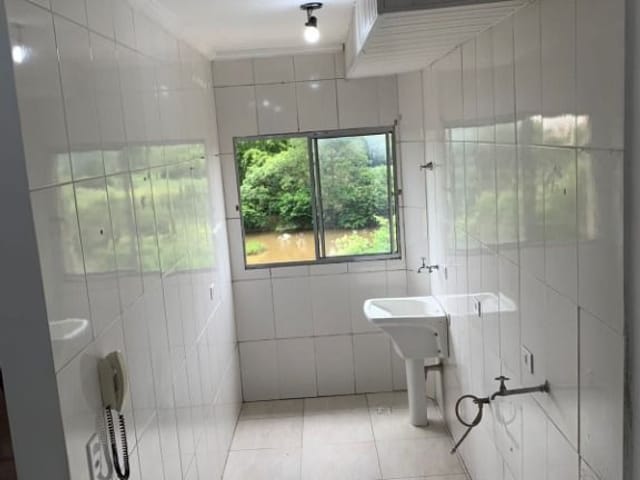 Apartamento com 47m² 2 quartos e 1 banheiro, à venda, no bairro Jardim Sandra em Cotia