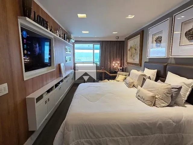 Apartamento com 220m² 4 quartos e 1 banheiro, à venda, no bairro Ingá em Niterói