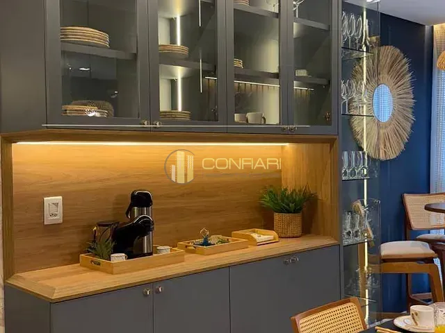 Apartamento 2 quartos e 2 banheiros, para alugar, no bairro Tabuleiro em Itapema