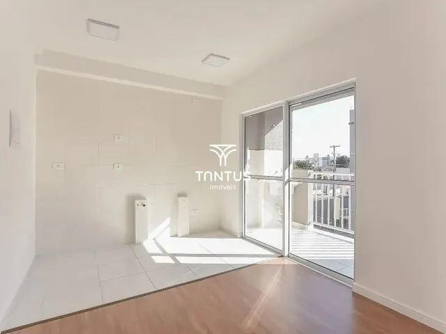 Apartamento 2 quartos e 1 banheiro, para alugar, no bairro Vargem Grande em Pinhais