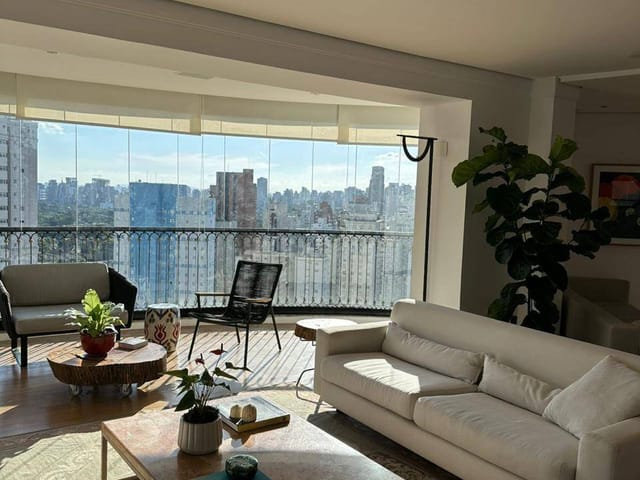 Foto do Apartamento - Apartamento para venda e locação no Jardim Paulista com 230m², 3 quartos sendo 3 suítes e 4 vagas de garagem | Miani Imóveis