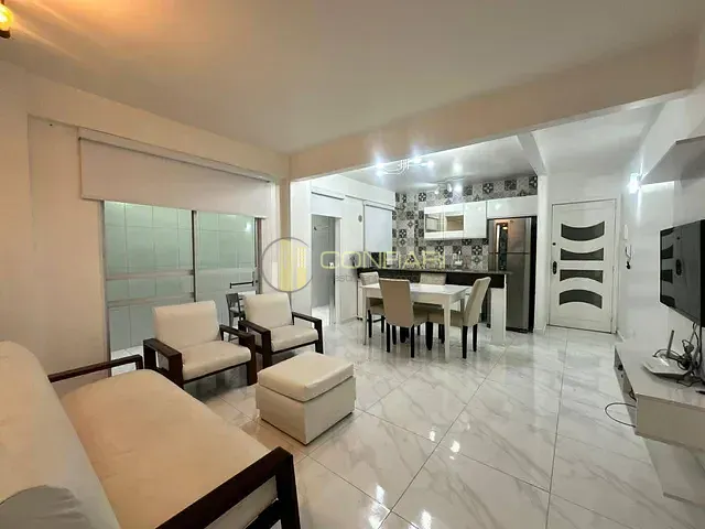 Apartamento 2 quartos e 3 banheiros, à venda, no bairro Meia Praia em Itapema