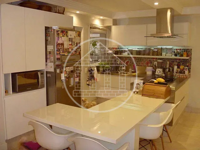 Apartamento com 136m² 2 quartos e 3 banheiros, para alugar, no bairro Santo Amaro em São Paulo
