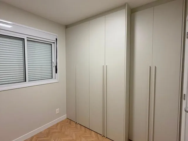 Apartamento 2 quartos e 2 banheiros, para alugar, no bairro Gleba Fazenda Palhano em Londrina