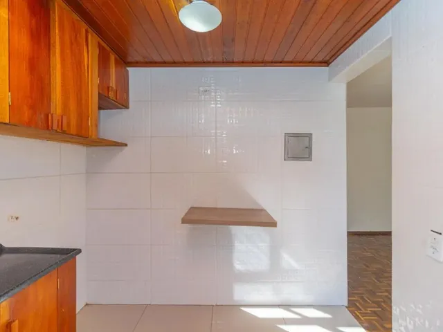 Apartamento 2 quartos e 1 banheiro, para alugar, no bairro Cidade Industrial em Curitiba