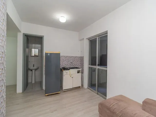 Apartamento 1 quarto e 1 banheiro, para alugar, no bairro Rebouças em Curitiba