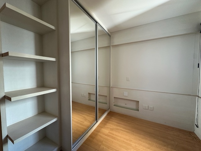Apartamento com 163m² 3 quartos e 3 banheiros, à venda, no bairro Gleba Palhano em Londrina