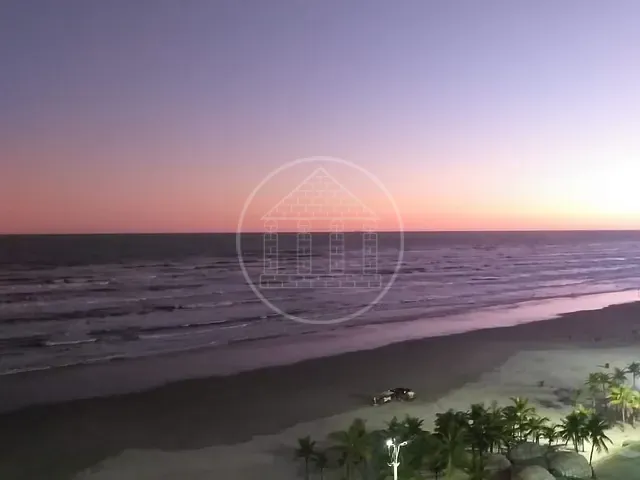 Apartamento 1 quarto e 1 banheiro, à venda, no bairro Guilhermina em Praia Grande