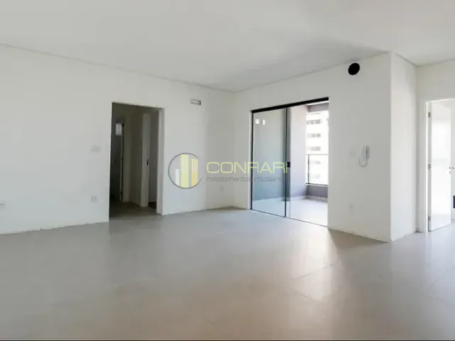 Apartamento 2 quartos e 3 banheiros, à venda, no bairro Baln. Perequê em Porto Belo