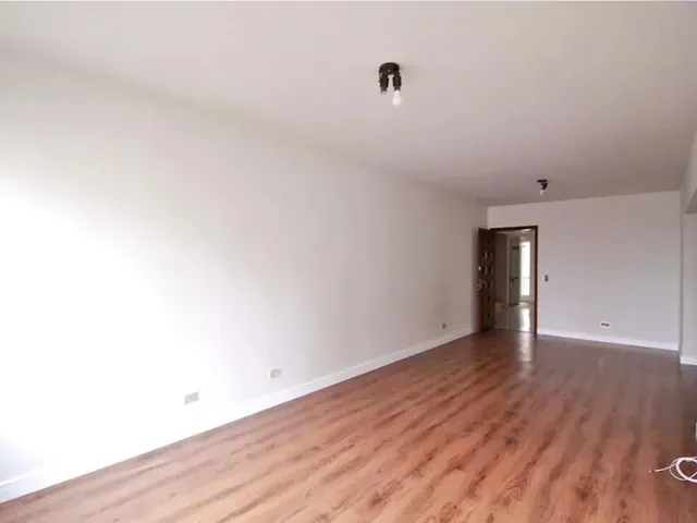 Apartamento 3 quartos e 3 banheiros, para alugar, no bairro Bigorrilho em Curitiba