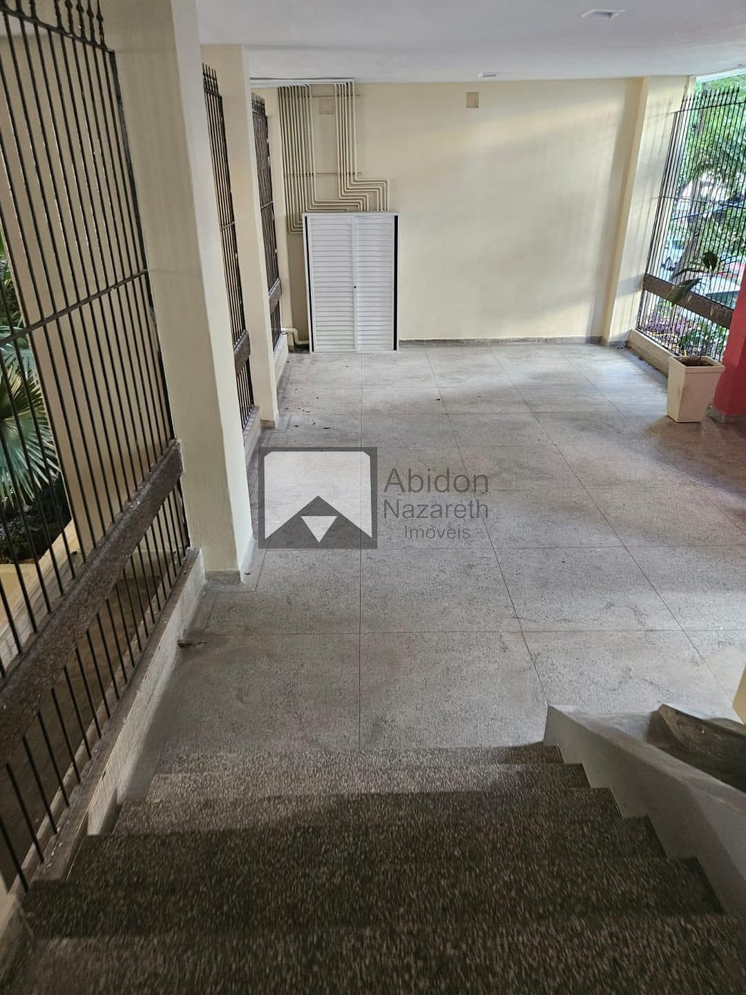 Apartamento à venda com 2 quartos, 70m² - Foto 17