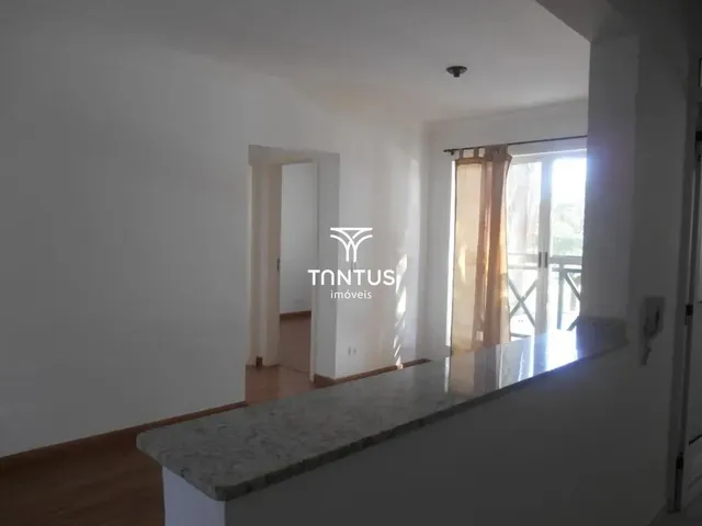 Apartamento 2 quartos e 1 banheiro, para alugar, no bairro Bacacheri em Curitiba