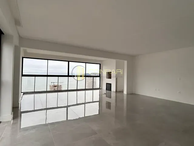 Apartamento 3 quartos e 4 banheiros, à venda, no bairro Casa Branca em Itapema