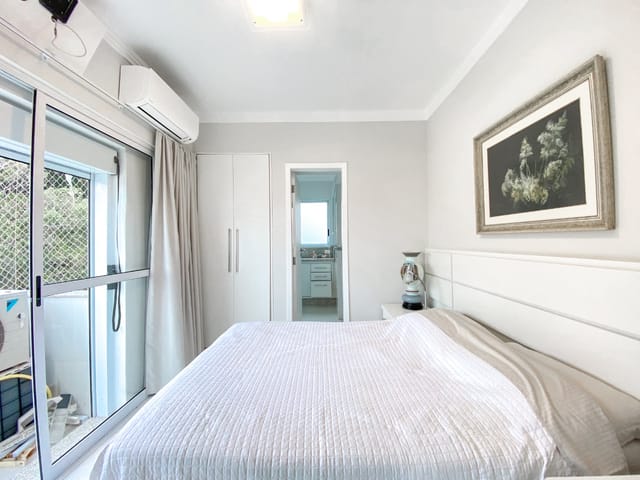 Apartamento com 95m² 3 quartos e 2 banheiros, à venda, no bairro Caiobá em Matinhos