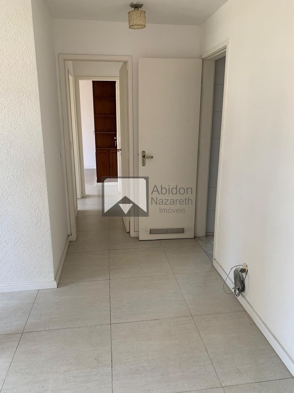 Apartamento à venda com 2 quartos, 80m² - Foto 34