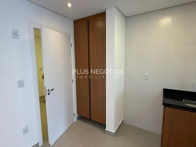 Apartamento 1 quarto e 1 banheiro, à venda ou para alugar, no bairro Jardim Guarujá em Sorocaba