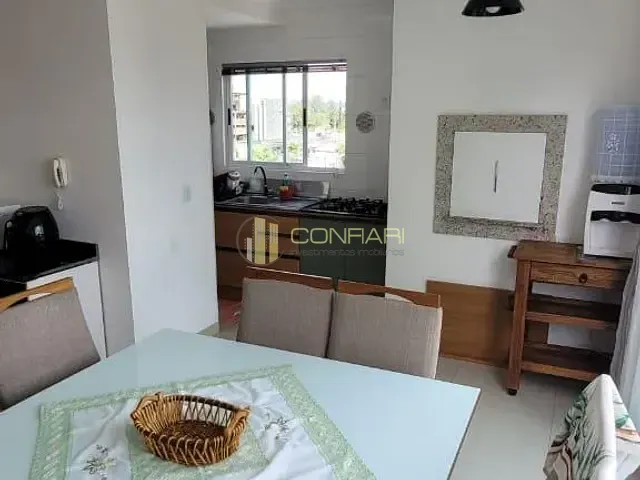 Apartamento 3 quartos e 2 banheiros, à venda, no bairro Meia Praia em Itapema
