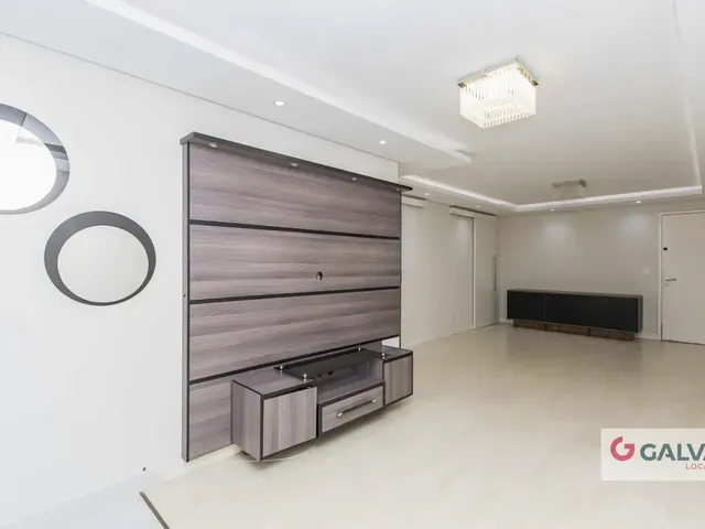 Apartamento 3 quartos e 1 banheiro, para alugar, no bairro Portão em Curitiba