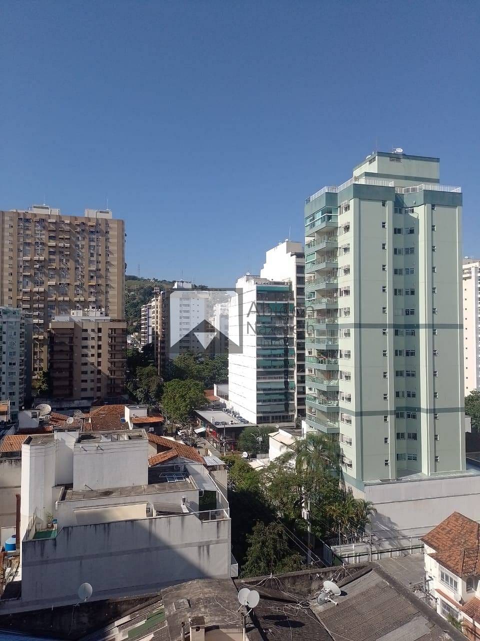 Apartamento à venda com 3 quartos, 120m² - Foto 9