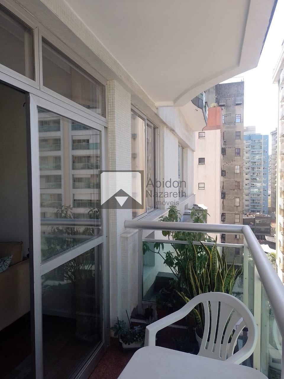 Apartamento à venda com 3 quartos, 120m² - Foto 11