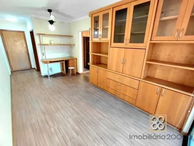 Apartamento 1 quarto e 1 banheiro, para alugar, no bairro Centro Cívico em Curitiba
