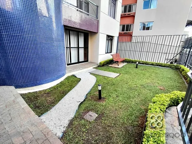 Apartamento 1 quarto e 1 banheiro, para alugar, no bairro Centro Cívico em Curitiba