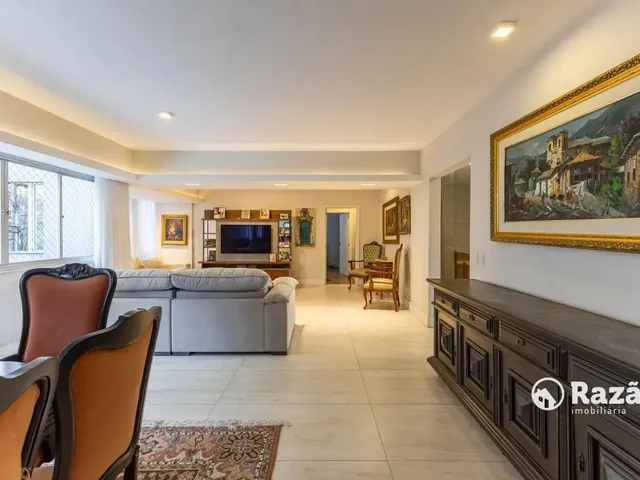 Apartamento 4 quartos e 3 banheiros, para alugar, no bairro Água Verde em Curitiba