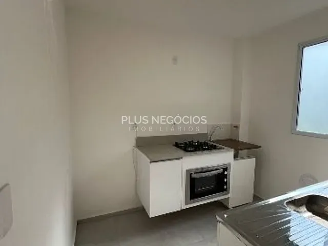Apartamento 2 quartos e 1 banheiro, à venda, no bairro Vila Pedroso em Votorantim