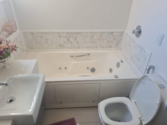 Apartamento 4 quartos e 5 banheiros, à venda, no bairro Jardim Goiás em Goiânia