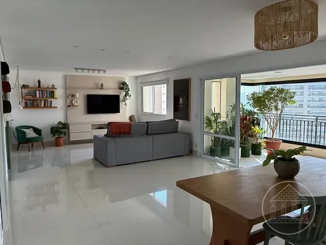 Apartamento com 223m² 4 quartos e 6 banheiros, para alugar, no bairro Jardim Marajoara em São Paulo