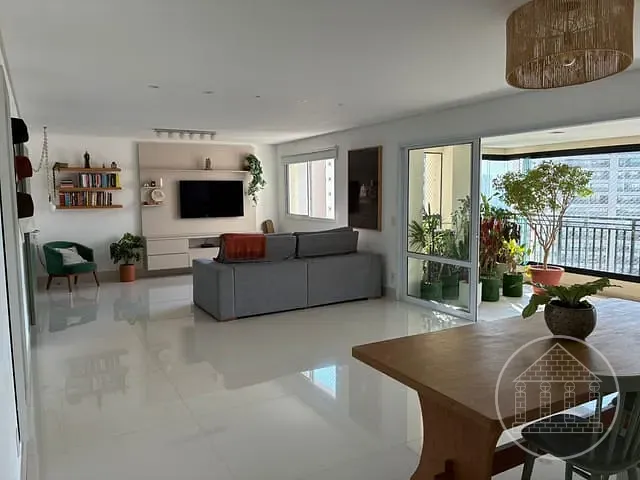 Apartamento com 223m² 4 quartos e 6 banheiros, para alugar, no bairro Jardim Marajoara em São Paulo