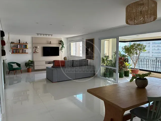 Apartamento com 223m² 4 quartos e 6 banheiros, para alugar, no bairro Jardim Marajoara em São Paulo