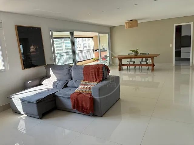 Apartamento com 223m² 4 quartos e 6 banheiros, para alugar, no bairro Jardim Marajoara em São Paulo