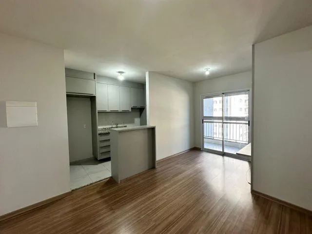Apartamento com 64m² 2 quartos e 1 banheiro, para alugar, no bairro Aurora em Londrina