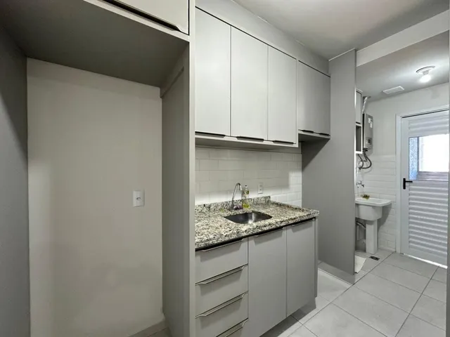 Apartamento com 64m² 2 quartos e 1 banheiro, para alugar, no bairro Aurora em Londrina