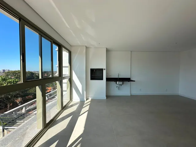 Apartamento com 236m² 3 quartos e 4 banheiros, à venda, no bairro Nova Prochet em Londrina