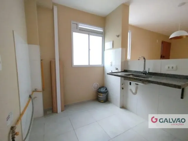 Apartamento 2 quartos e 1 banheiro, para alugar, no bairro Monza em Colombo