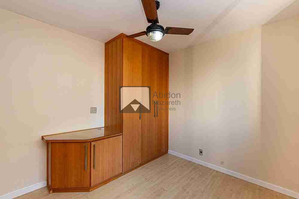 Apartamento à venda com 4 quartos, 150m² - Foto 26