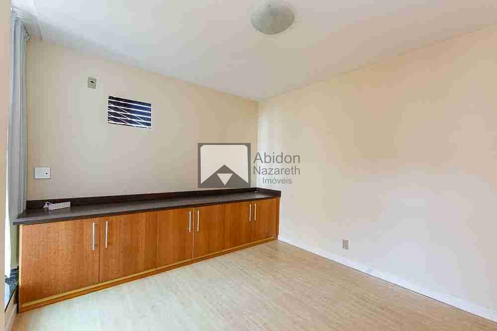 Apartamento à venda com 4 quartos, 150m² - Foto 18