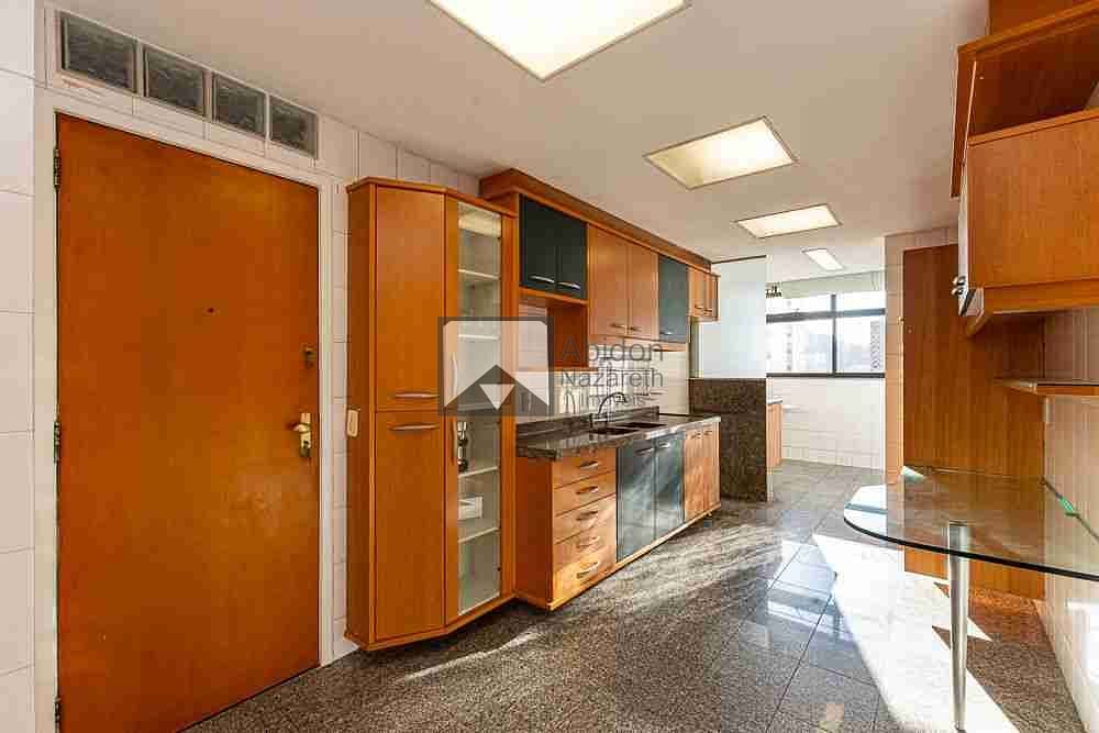 Apartamento à venda com 4 quartos, 150m² - Foto 27