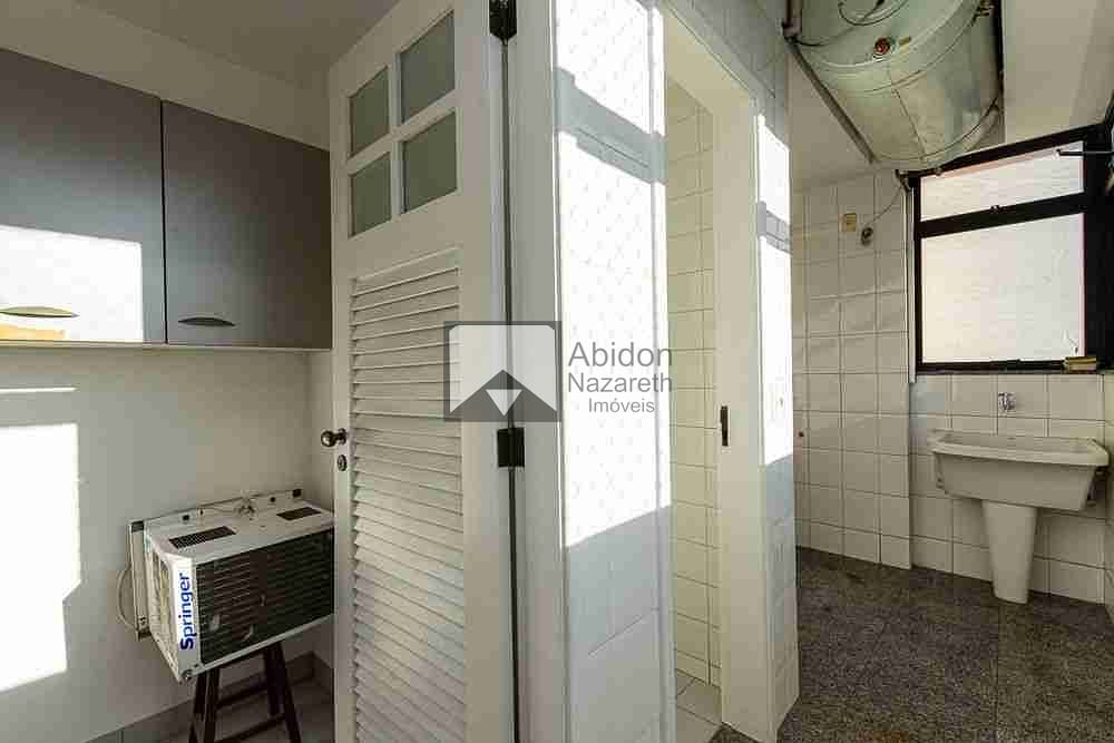 Apartamento à venda com 4 quartos, 150m² - Foto 32