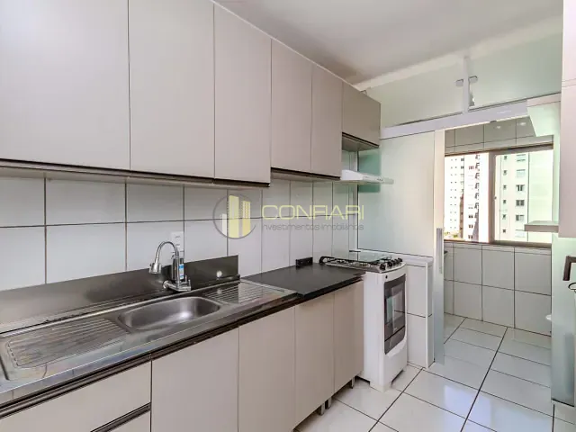 Apartamento 2 quartos e 2 banheiros, à venda, no bairro Centro em Balneário Camboriú