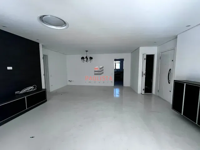 Apartamento 3 quartos e 5 banheiros, à venda ou para alugar, no bairro Bosque da Saúde em São Paulo