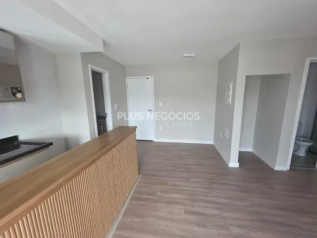 Apartamento 1 quarto e 2 banheiros, à venda ou para alugar, no bairro Vila Carvalho em Sorocaba