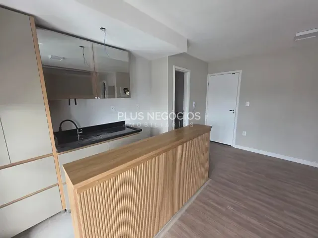 Apartamento 1 quarto e 2 banheiros, à venda ou para alugar, no bairro Vila Carvalho em Sorocaba