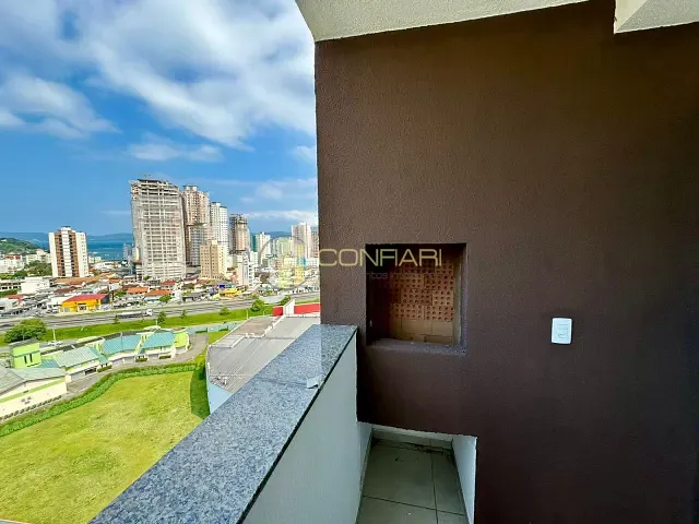 Apartamento 2 quartos e 1 banheiro, para alugar, no bairro Alto São Bento em Itapema