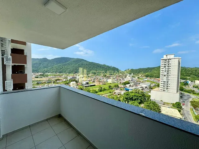 Apartamento 2 quartos e 1 banheiro, para alugar, no bairro Alto São Bento em Itapema