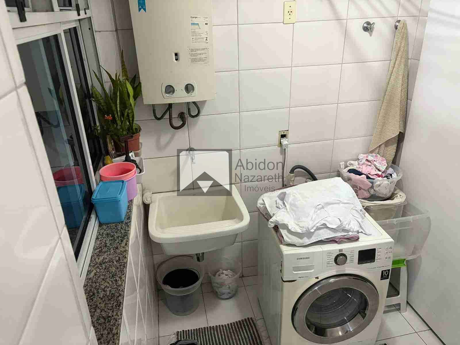 Apartamento à venda com 2 quartos, 80m² - Foto 7