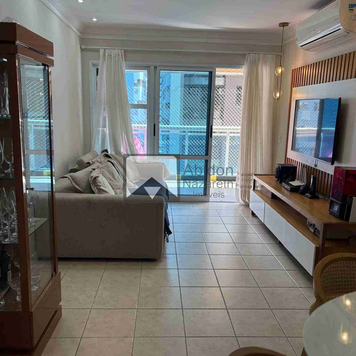 Apartamento à venda com 2 quartos, 80m² - Foto 17