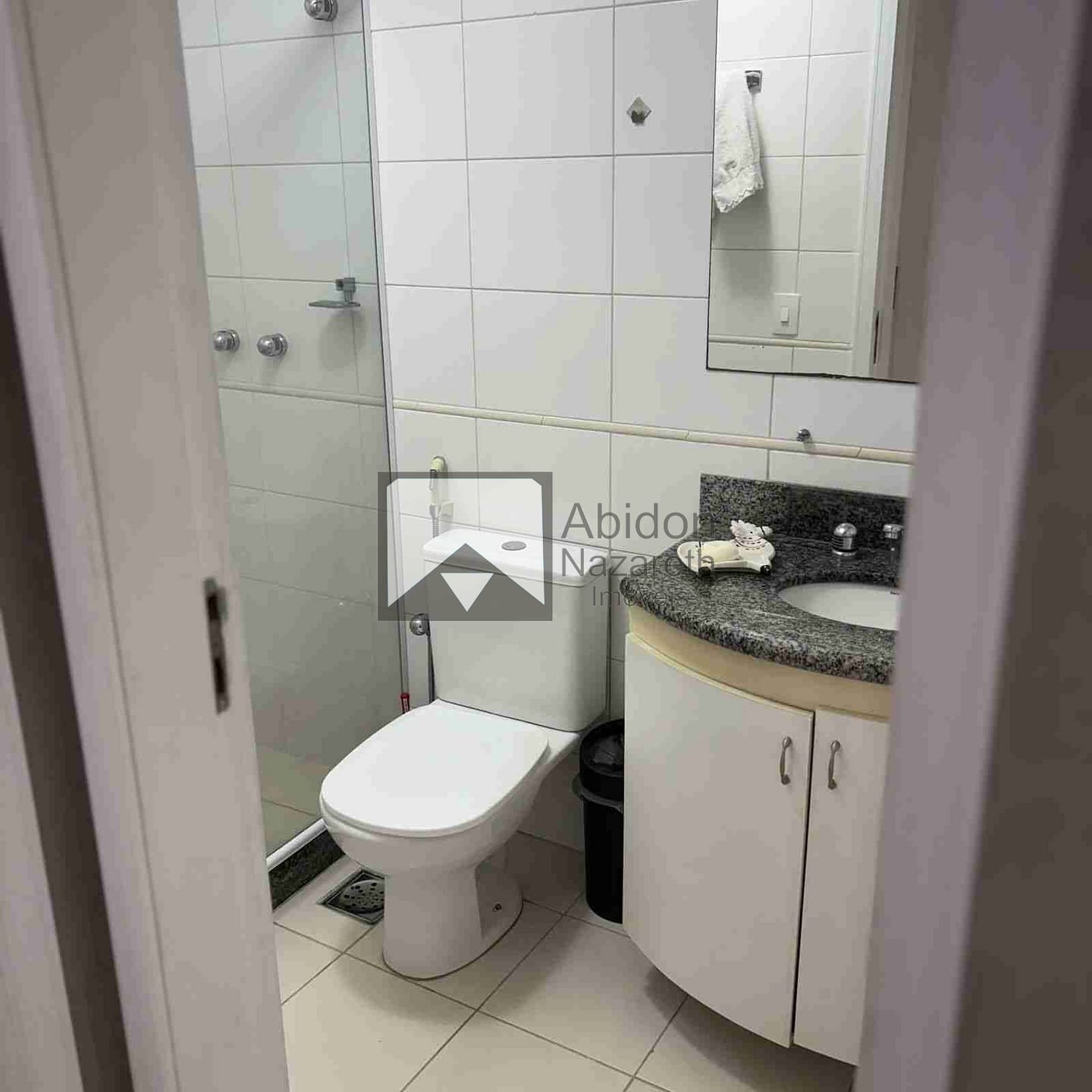 Apartamento à venda com 2 quartos, 80m² - Foto 23
